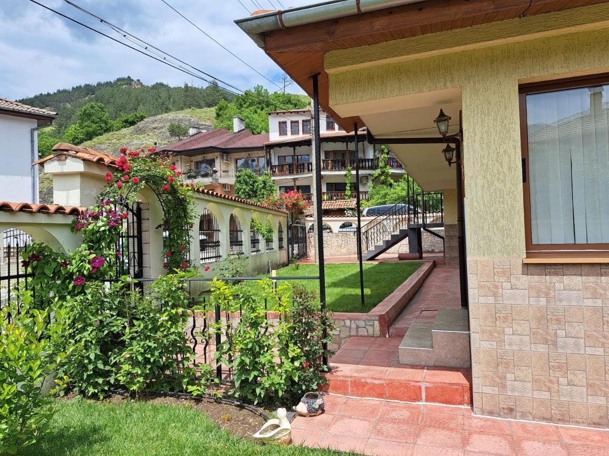 דבין Guest House Benita מראה חיצוני תמונה