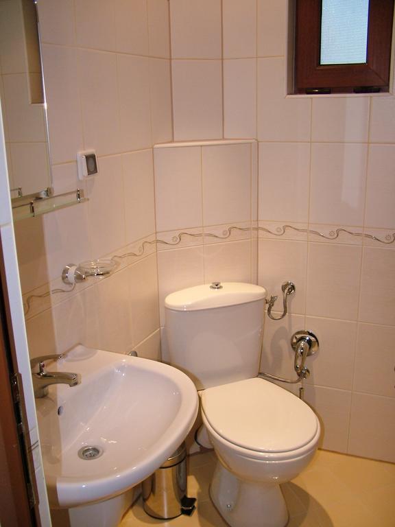 דבין Guest House Benita מראה חיצוני תמונה