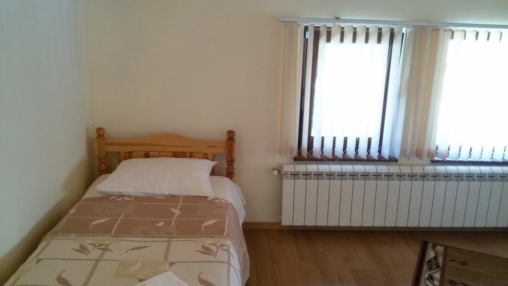 דבין Guest House Benita מראה חיצוני תמונה